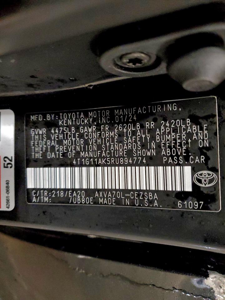 Toyota Camry Se Night Shade Image 5