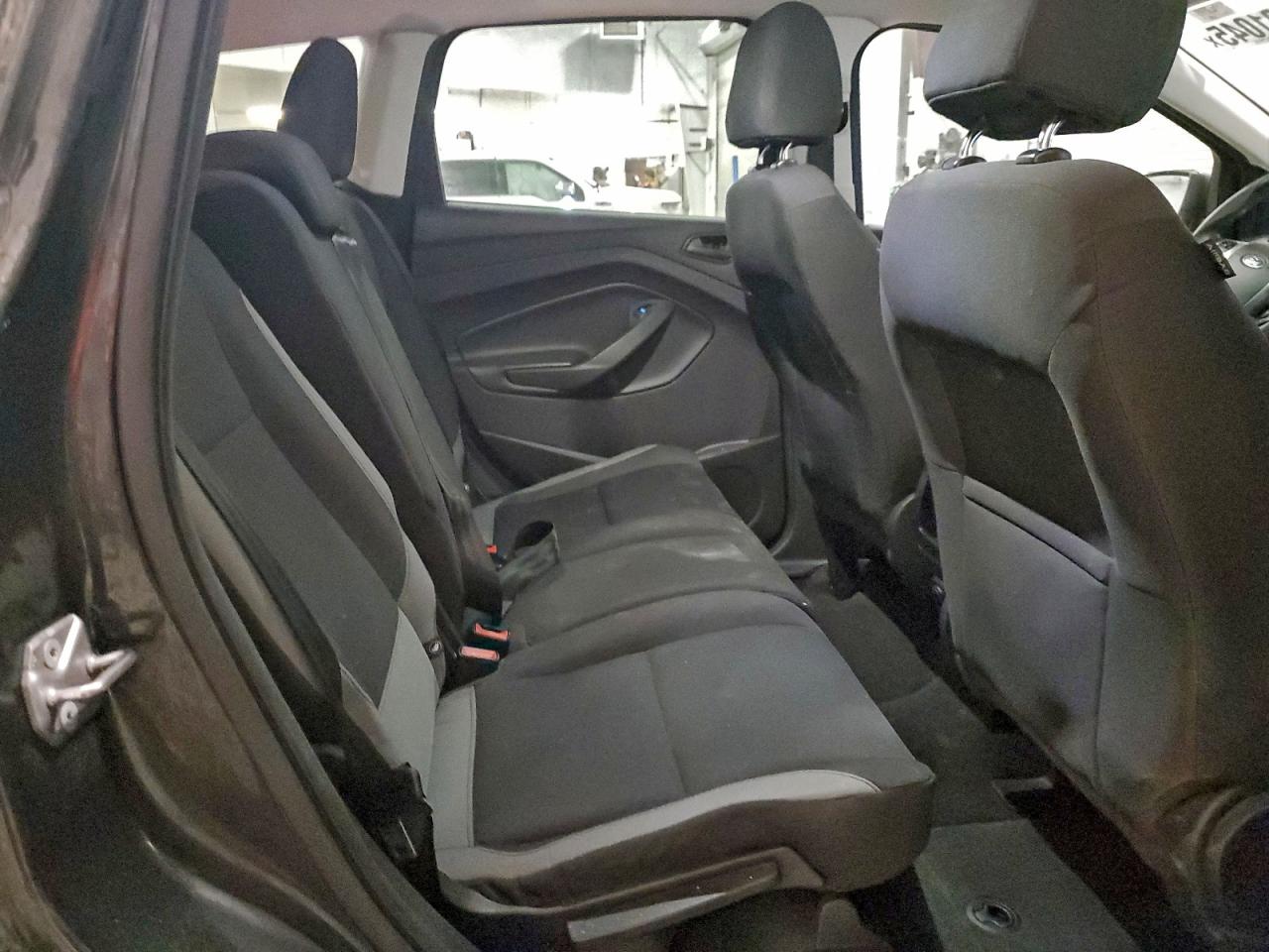 Ford Escape S Image 6