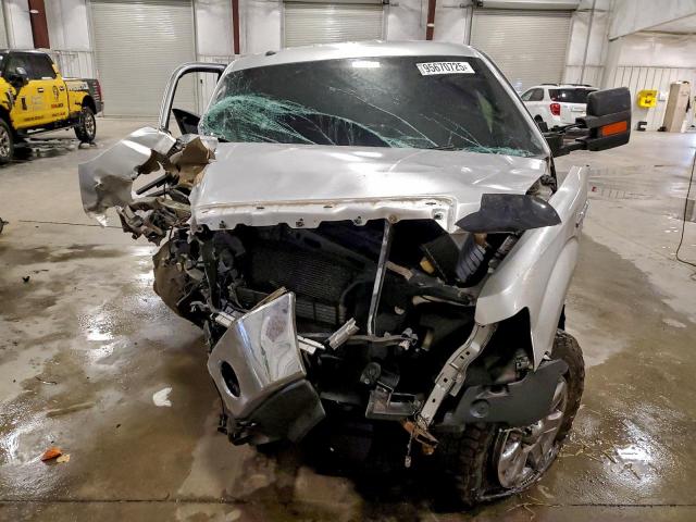 Ford F-150 Supercrew Image 7