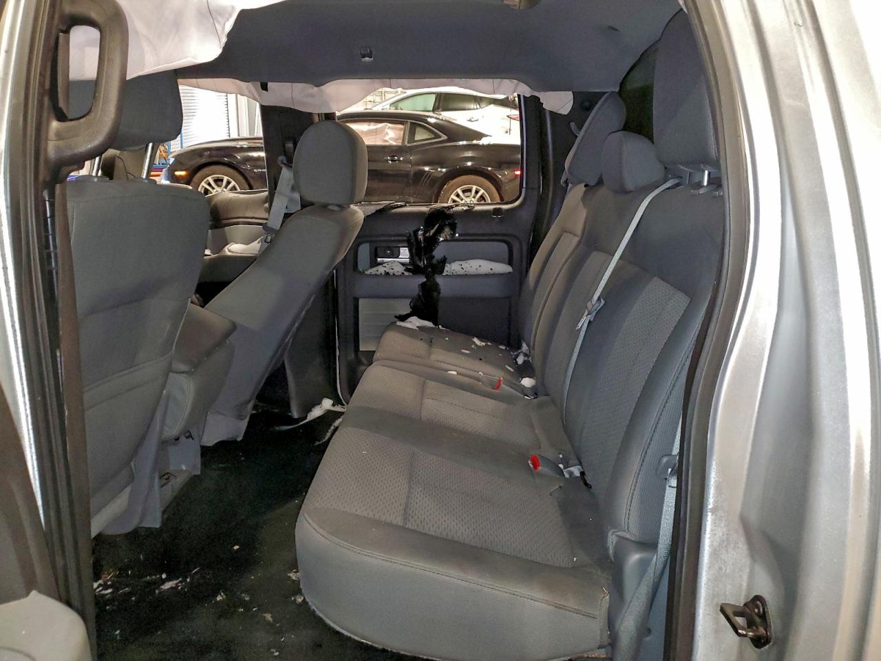 Ford F-150 Supercrew Image 6