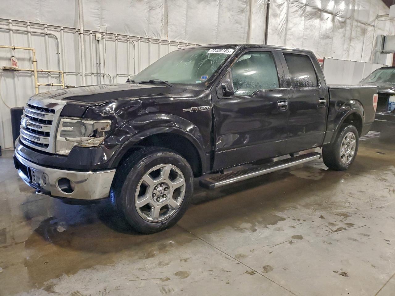 Ford F-150 Supercrew Image 1
