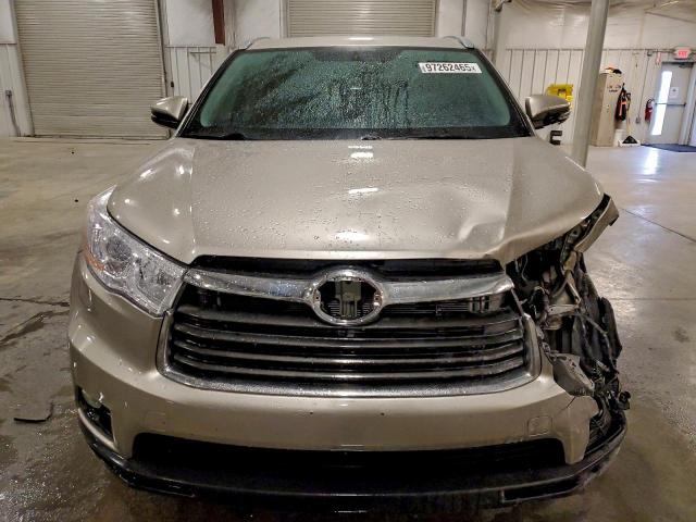Toyota Highlander Xle Image 8