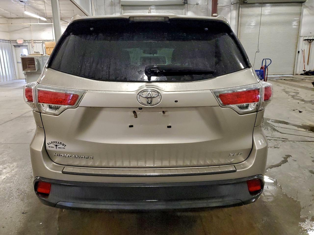 Toyota Highlander Xle Image 10