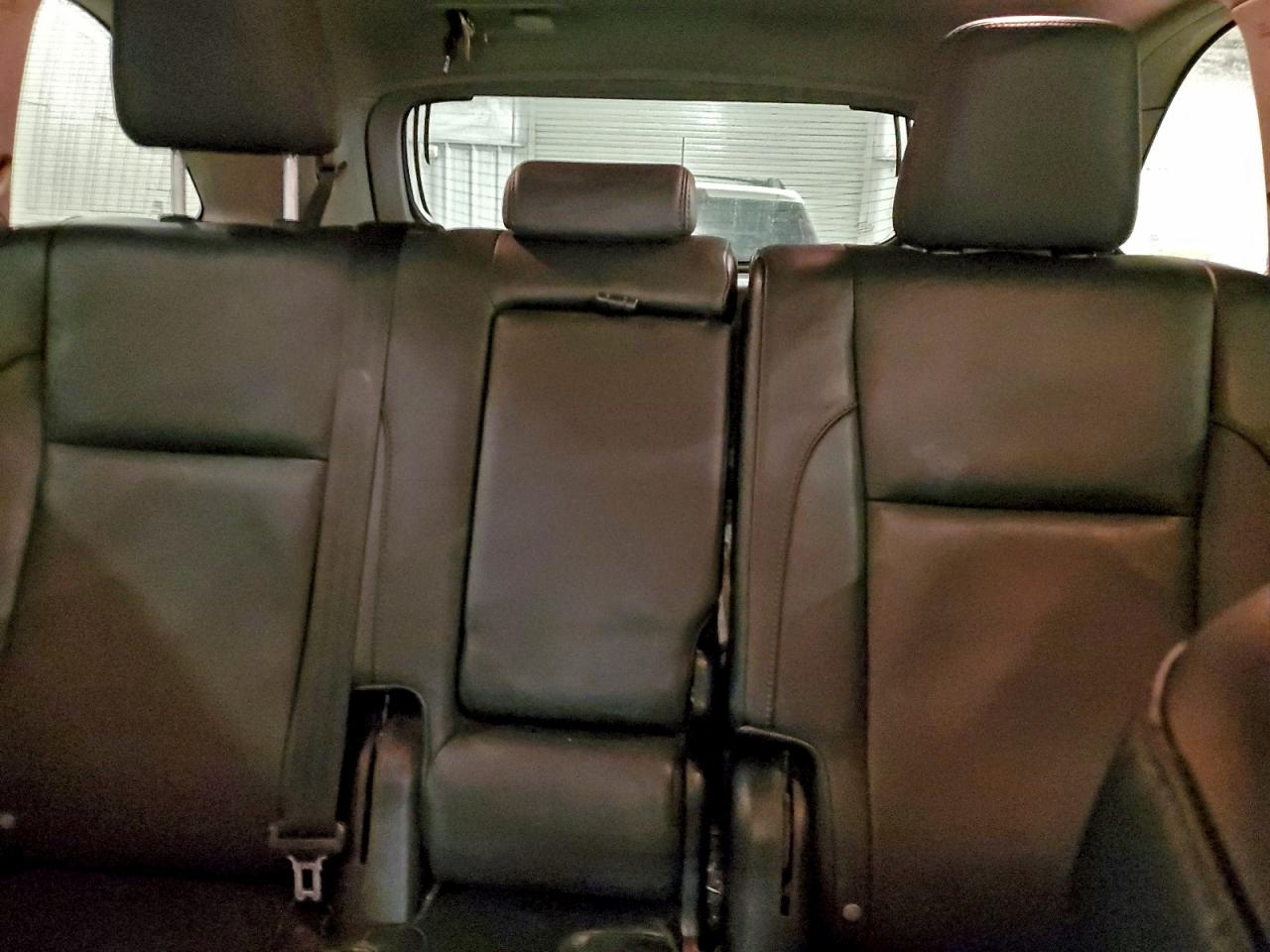 Toyota Highlander Xle Image 12