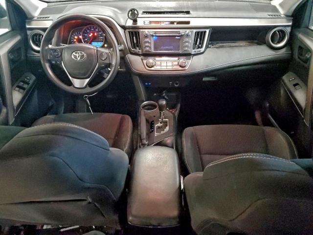 Toyota RAV4 Xle Image 12