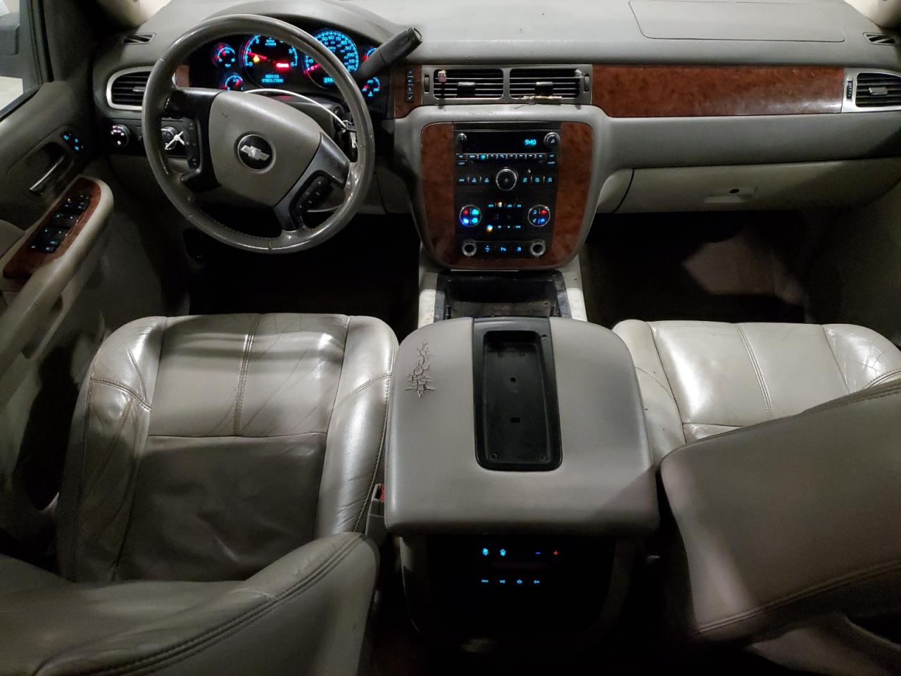 Chevrolet Tahoe K1500 Image 7