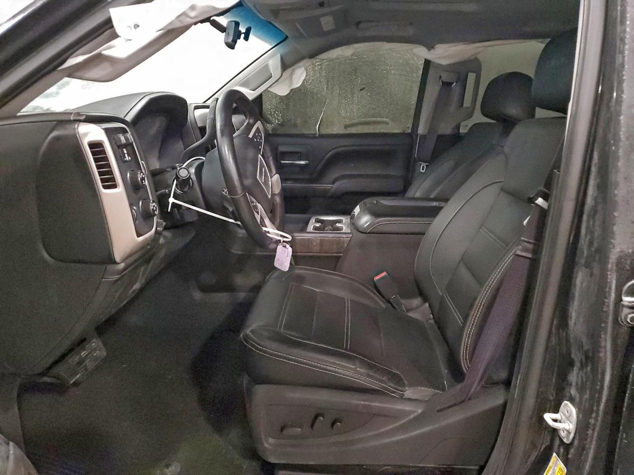 GMC Sierra K2500 Denali Image 12