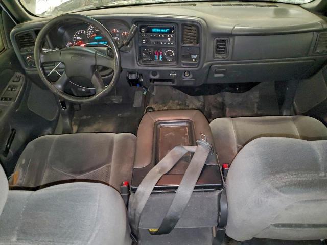 Chevrolet Silverado K2500 Heavy Duty Image 5