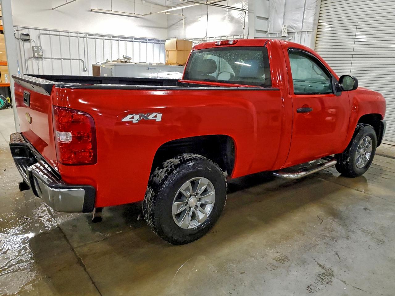 Chevrolet Silverado K1500 Image 2