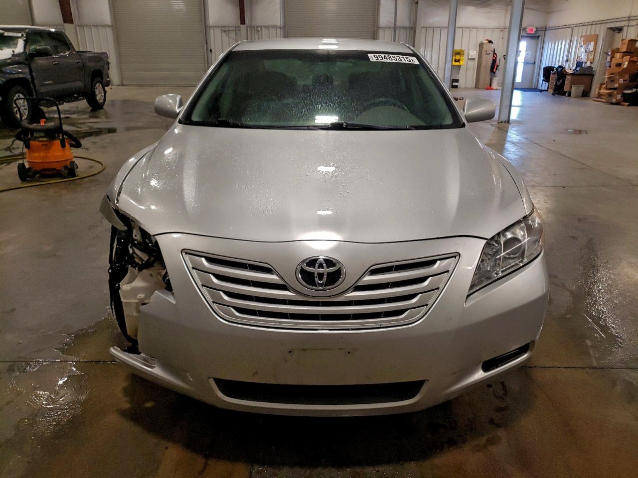 Toyota Camry Base Image 11