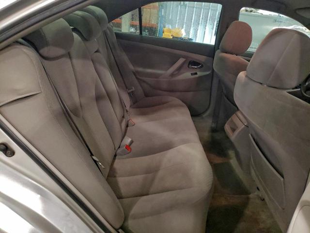 Toyota Camry Base Image 10