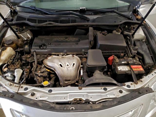 Toyota Camry Base Image 4