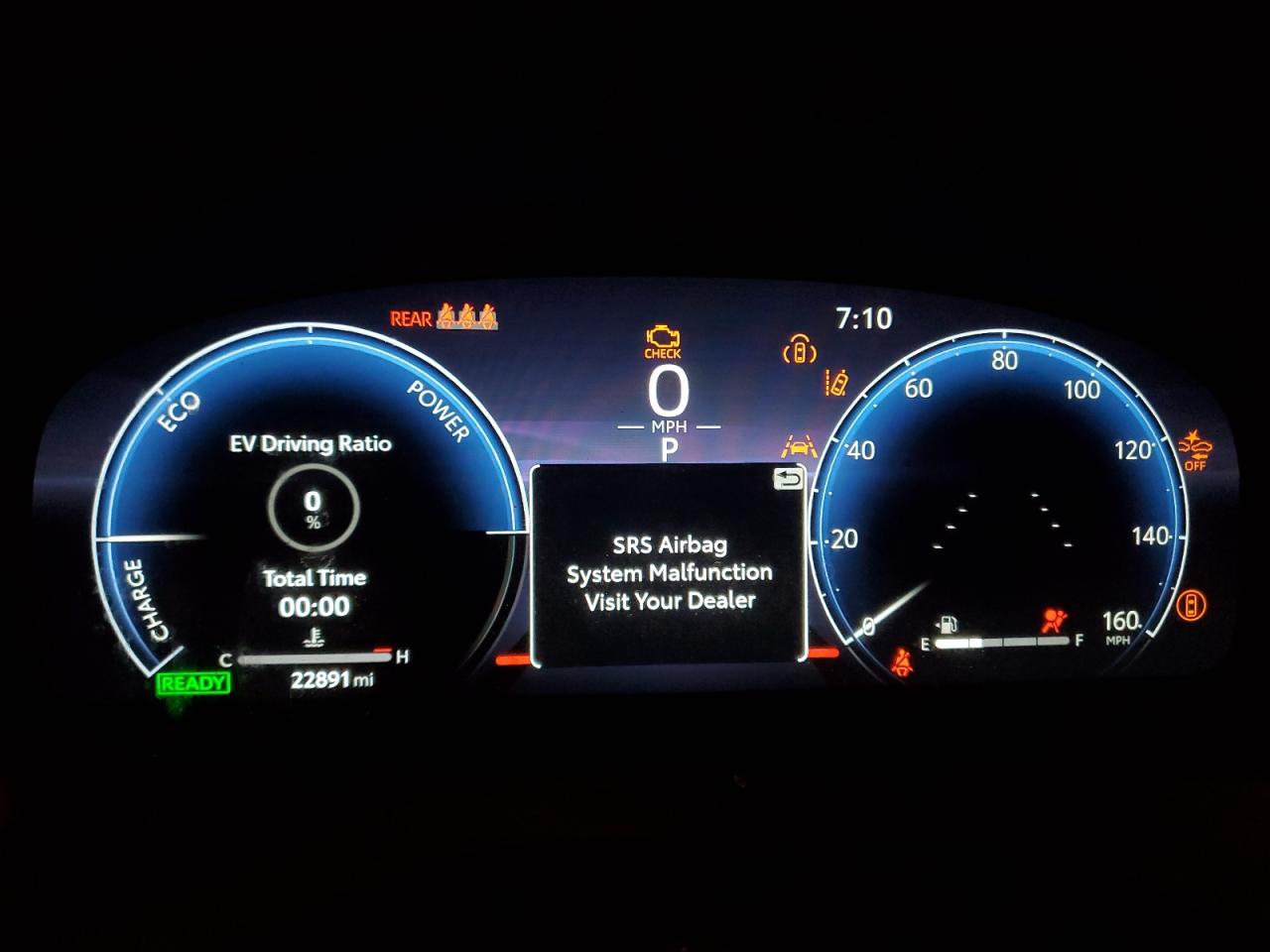 Toyota Camry Xse Image 8