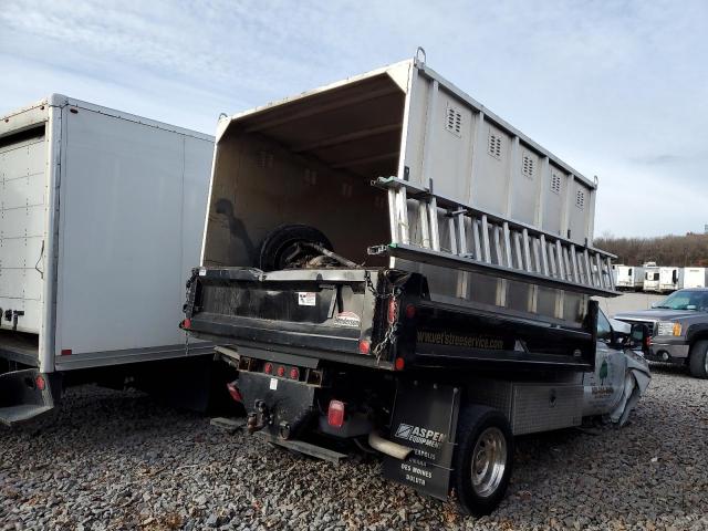 Ford F-550 Super Duty Image 8