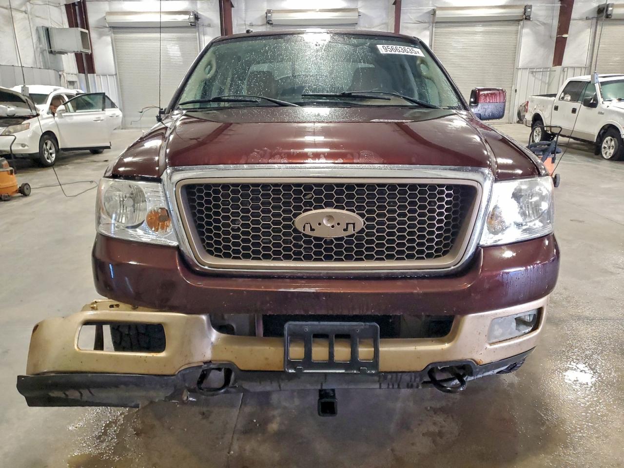 Ford F-150 Supercrew Image 12