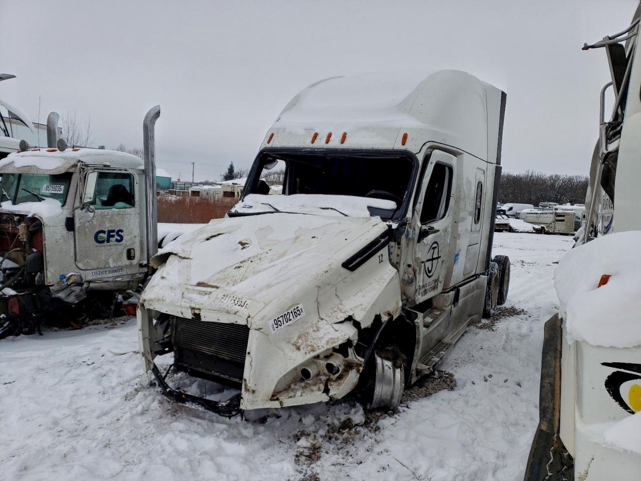 Freightliner Cascadia 1 Image 2