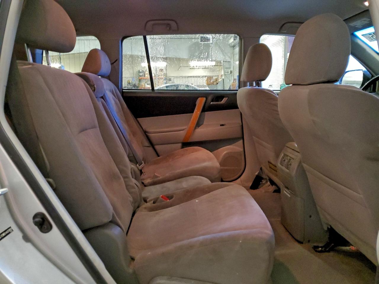 Toyota Highlander Hybrid Image 7