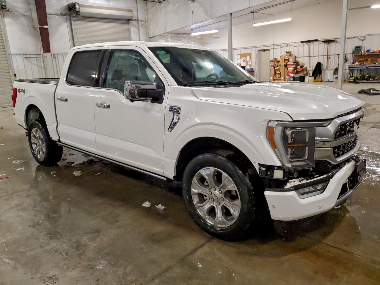 Ford F-150 Supercrew Image 3