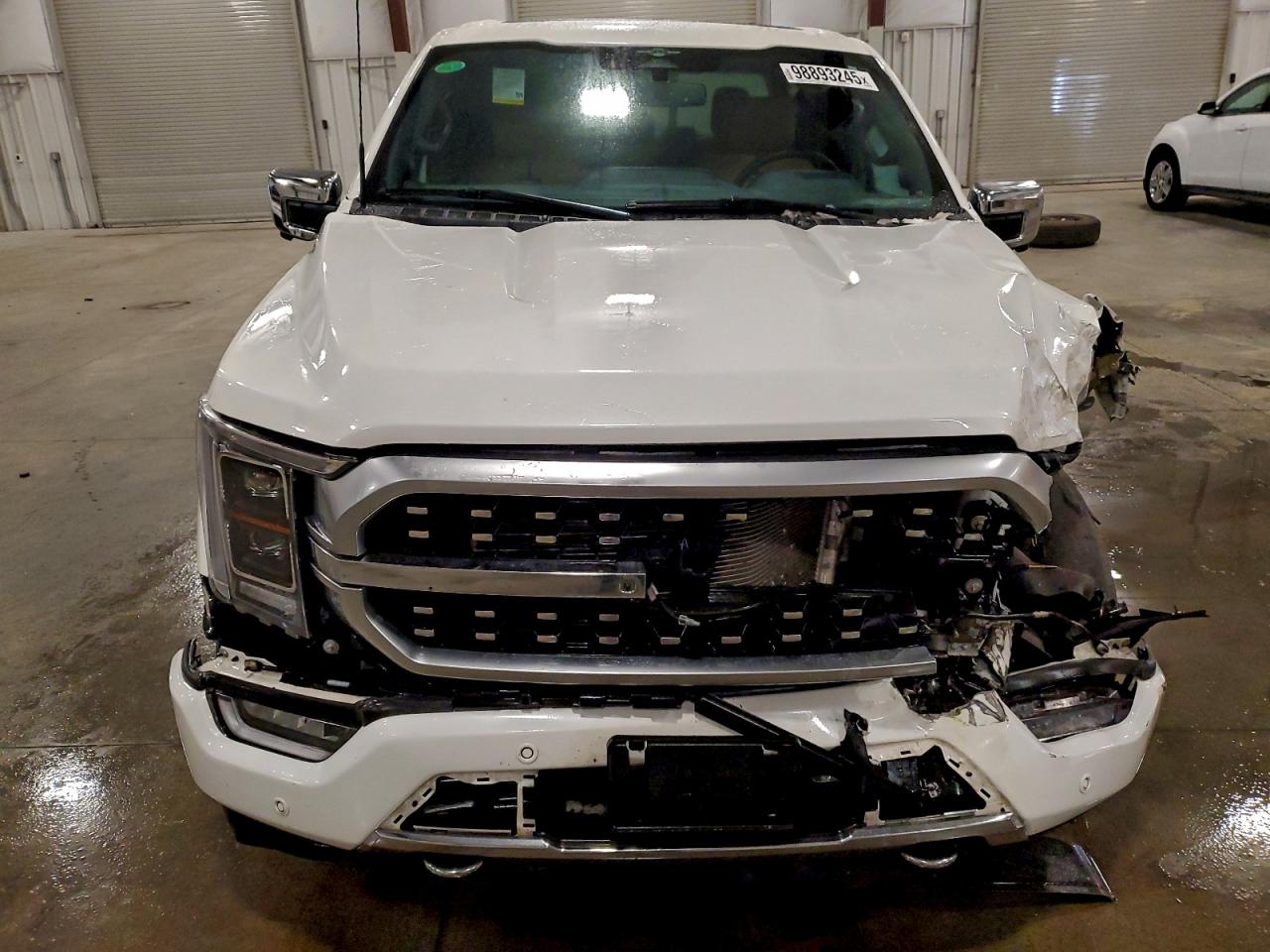 Ford F-150 Supercrew Image 2