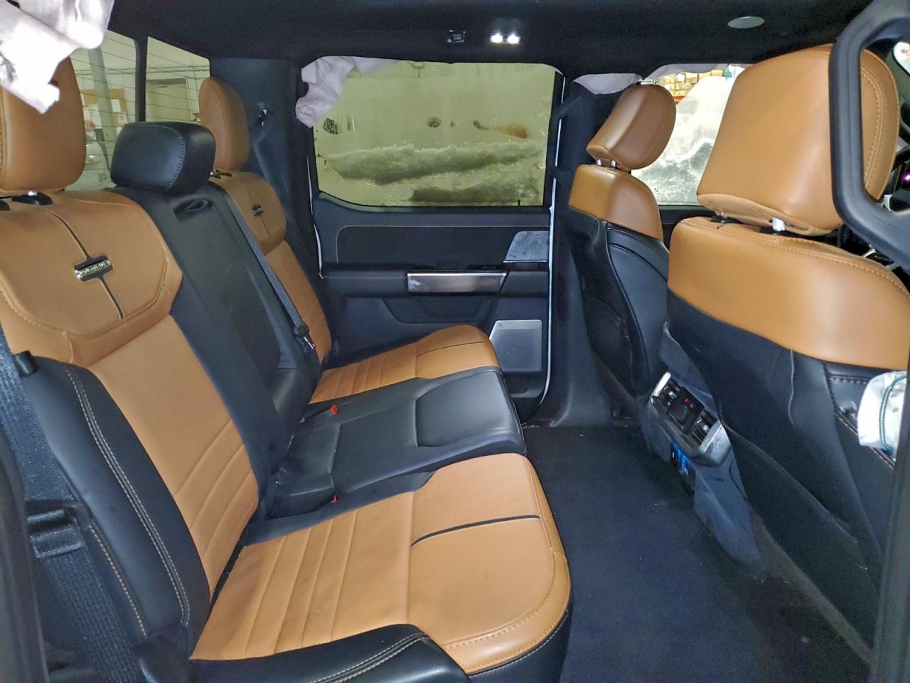 Ford F-150 Supercrew Image 8