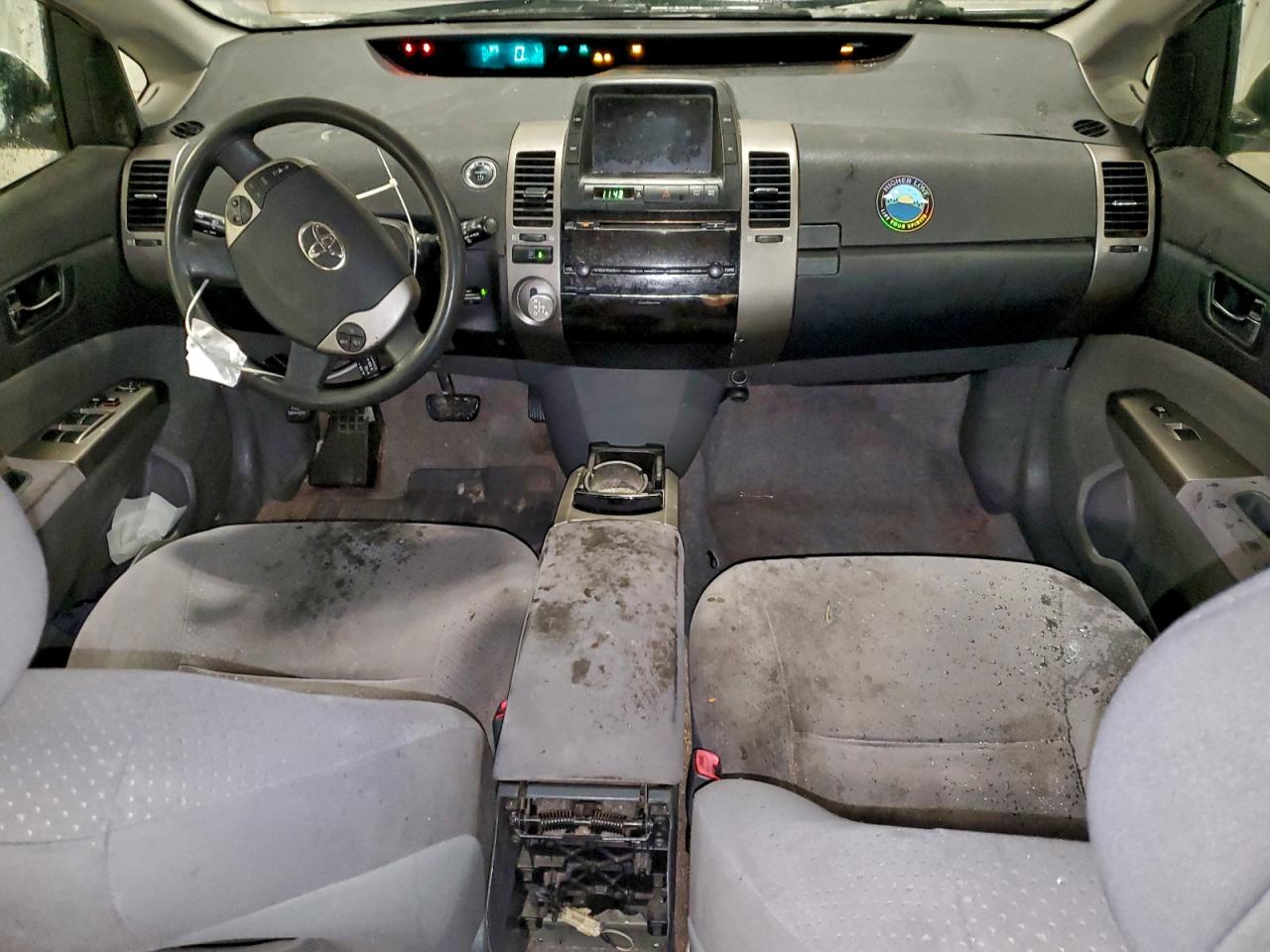 Toyota Prius Image 12