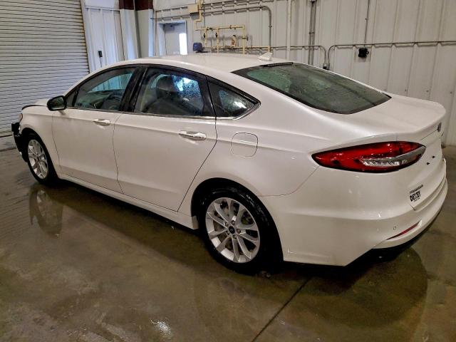 Ford Fusion Sel Image 4