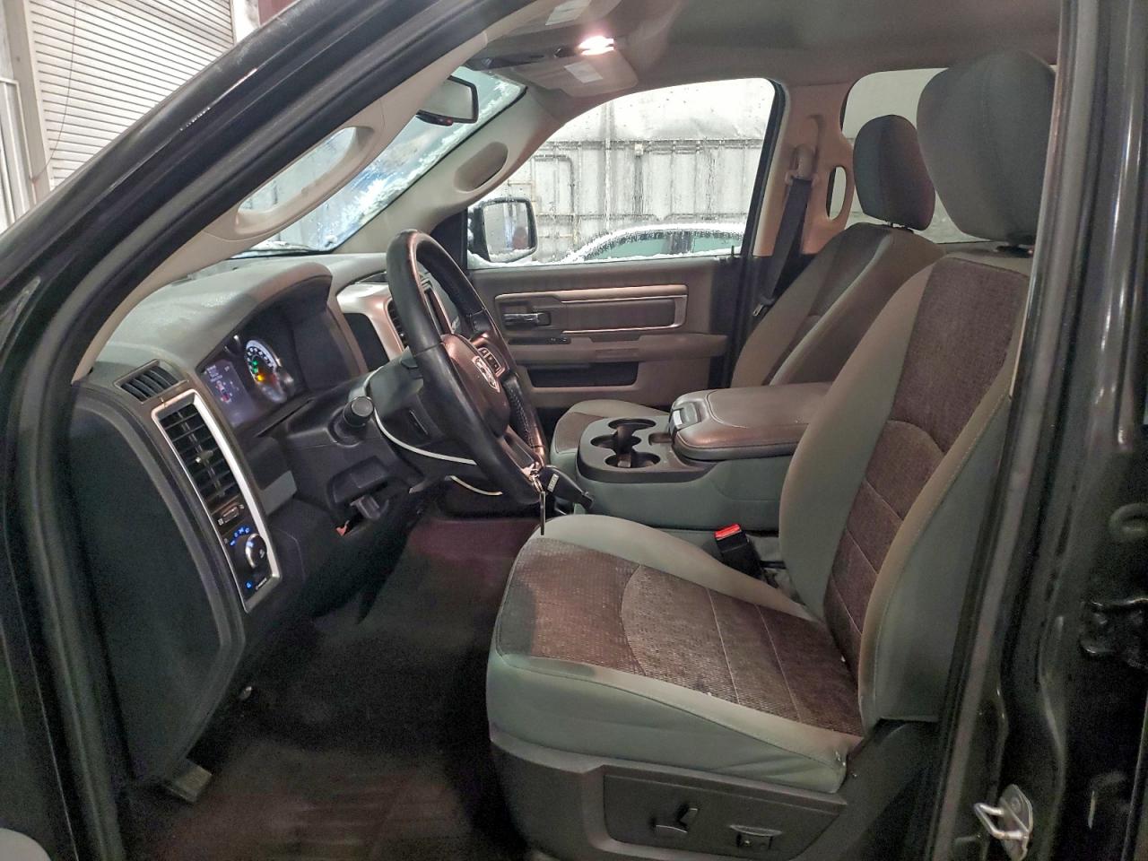 Ram 1500 Slt Image 3