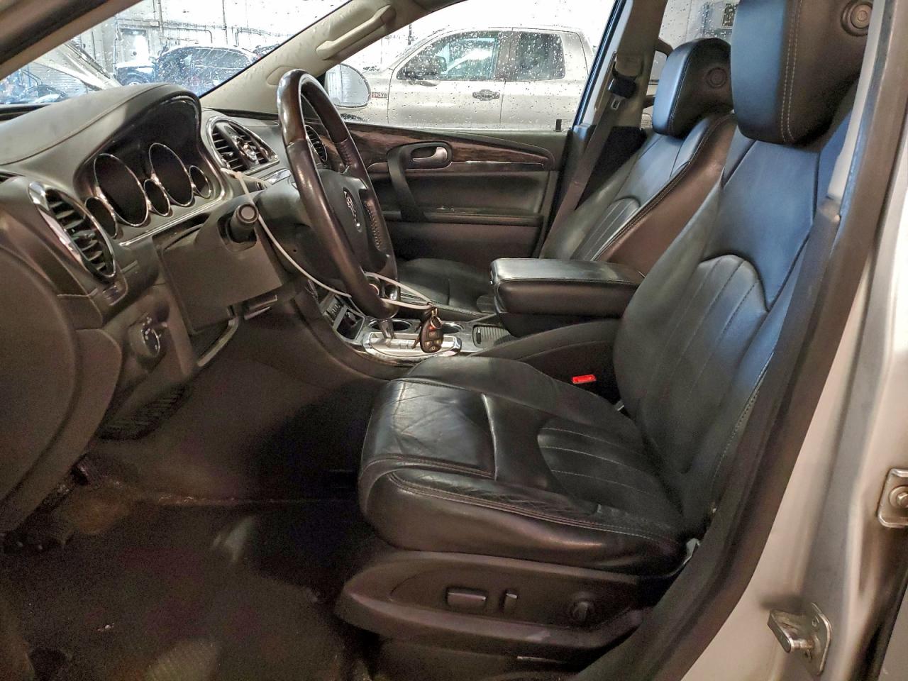 Buick Enclave Image 8