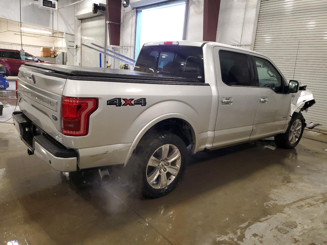 Ford F-150 Supercrew Image 2