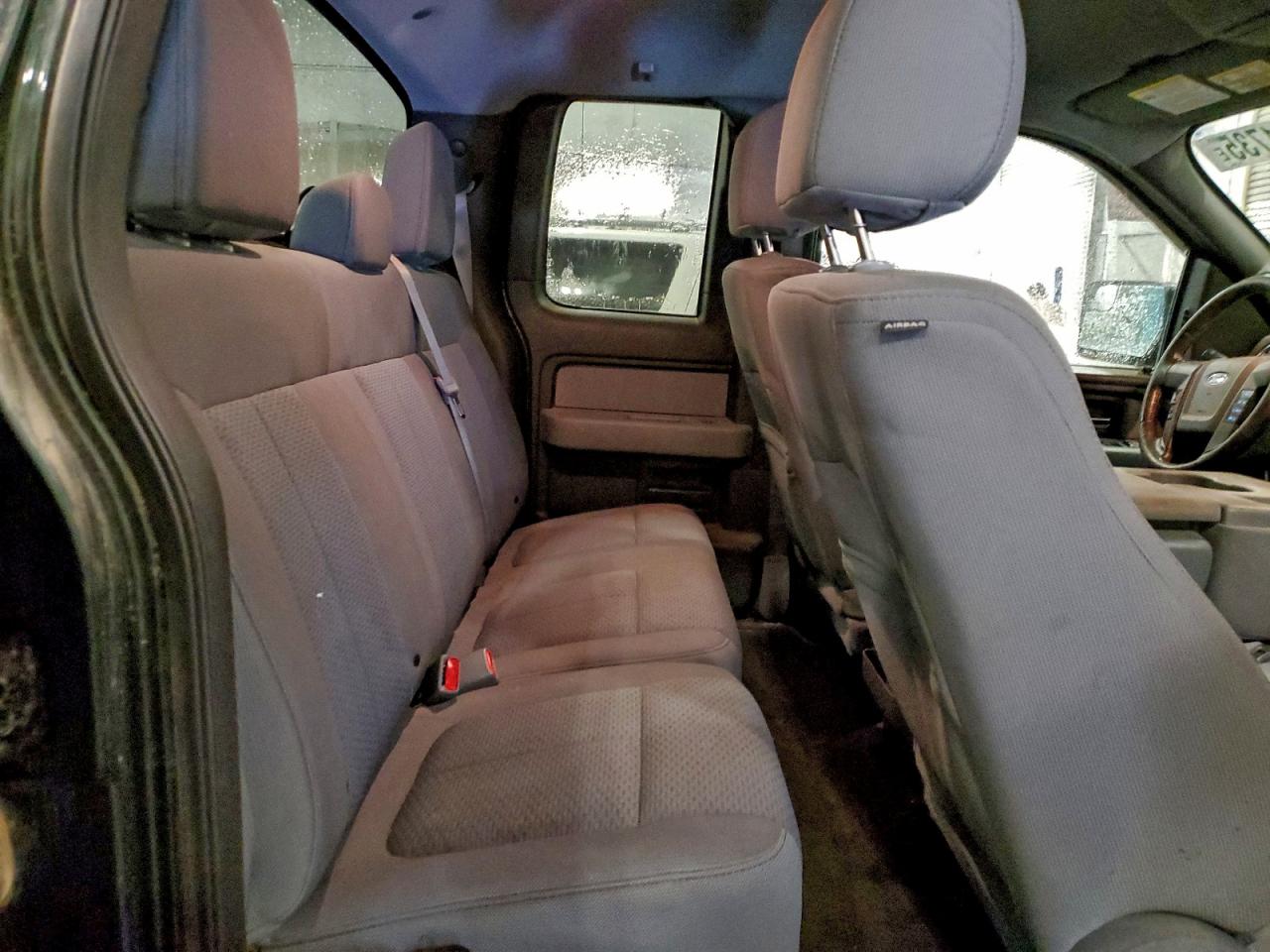 Ford F-150 Super Cab Image 12