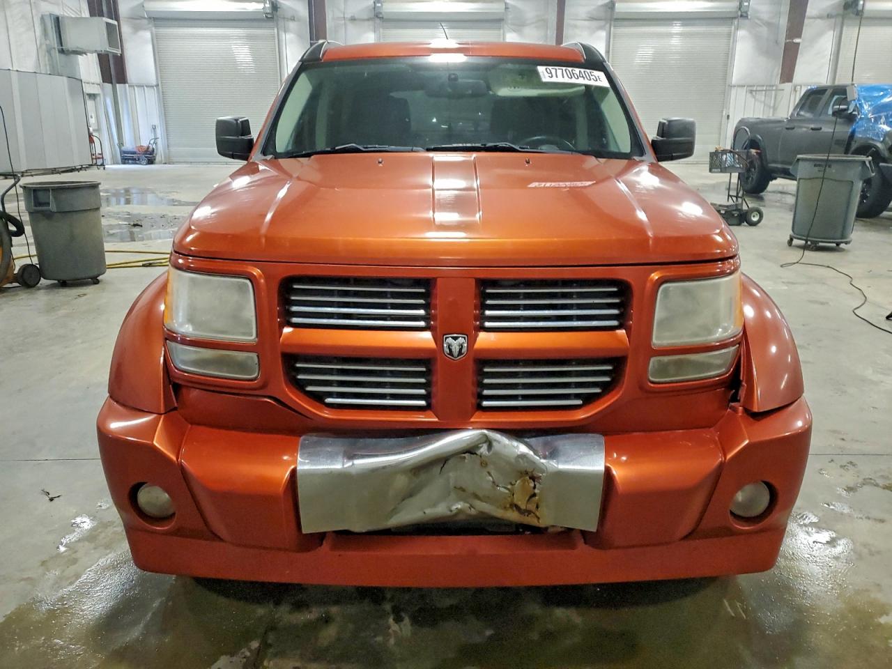 Dodge Nitro R/t Image 3