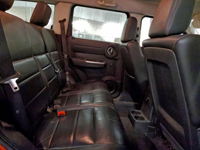 Dodge Nitro R/t Image 13