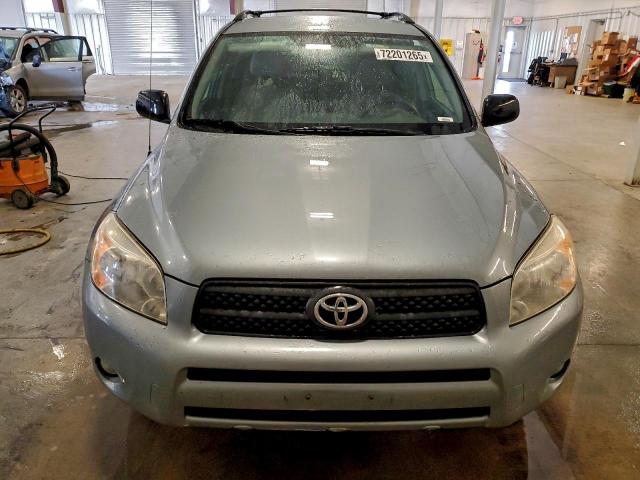 Toyota RAV4 Image 13
