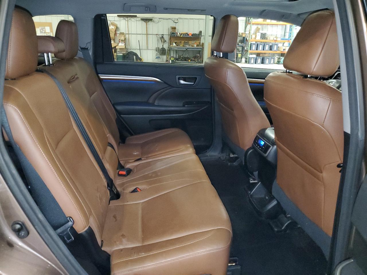 Toyota Highlander Limited Image 6