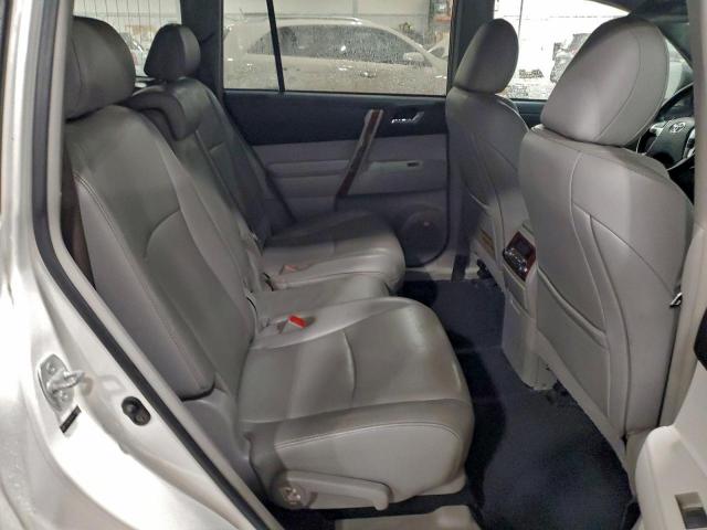 Toyota Highlander Limited Image 12