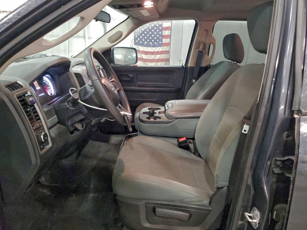 Ram 1500 St Image 12