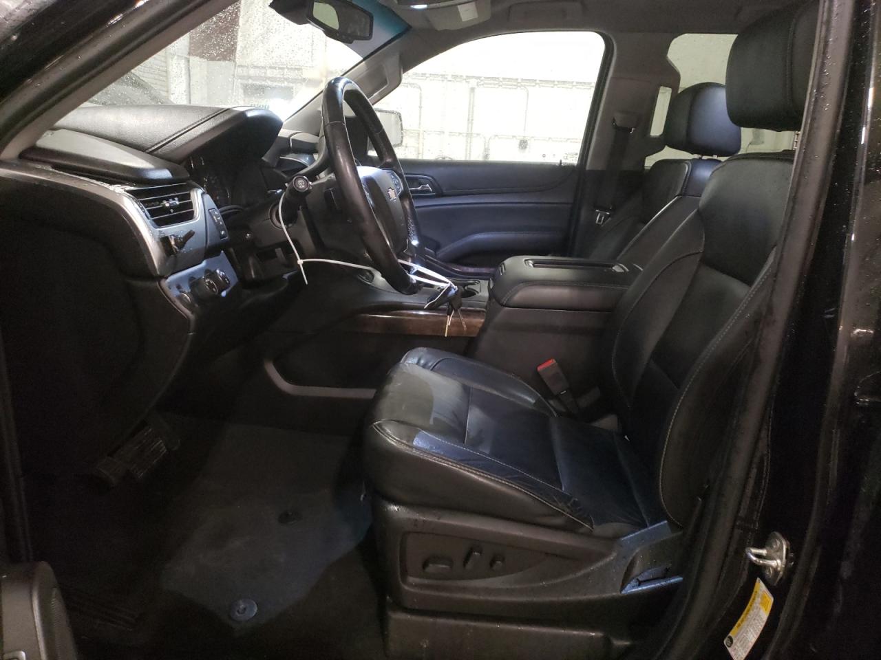 Chevrolet Suburban K1500 Lt Image 11