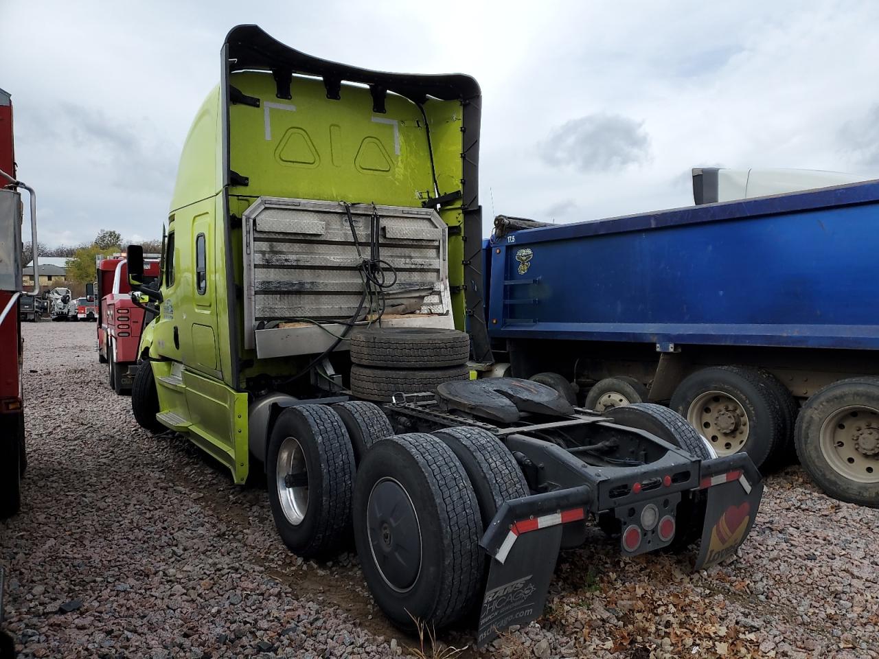 Freightliner Cascadia 1 Image 2