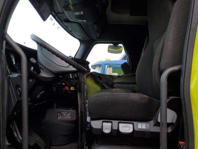 Freightliner Cascadia 1 Image 7