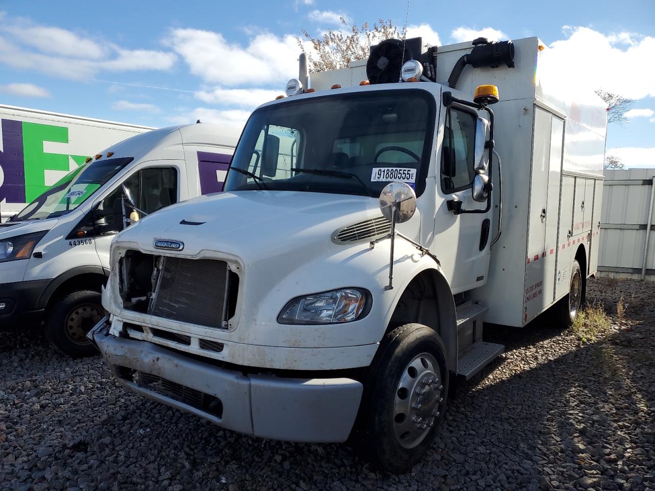 Freightliner M2 106 Medium Duty Image 1