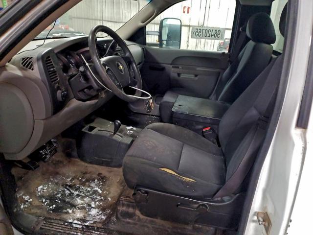 Chevrolet Silverado K2500 Heavy Duty Image 4