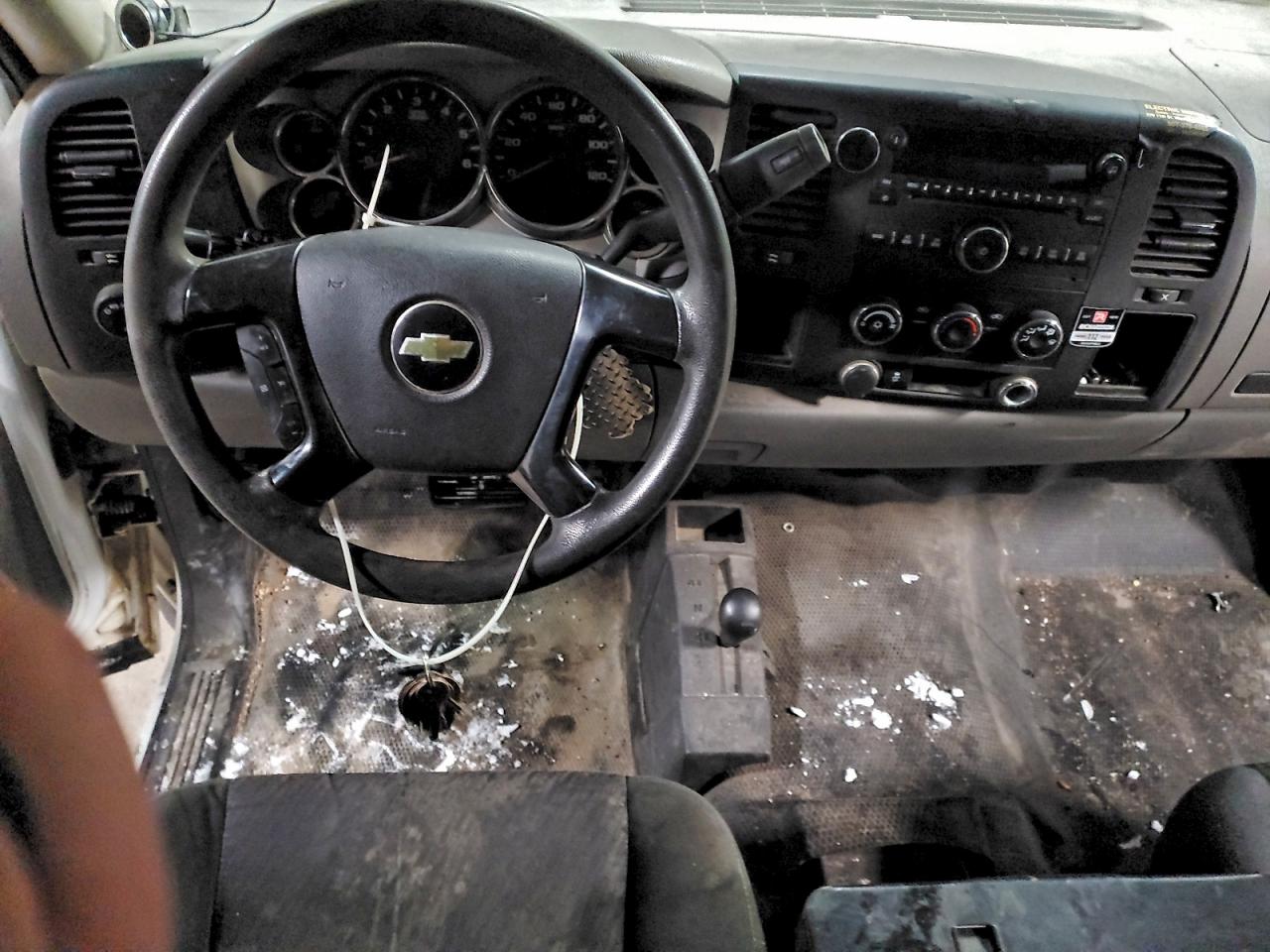 Chevrolet Silverado K2500 Heavy Duty Image 11