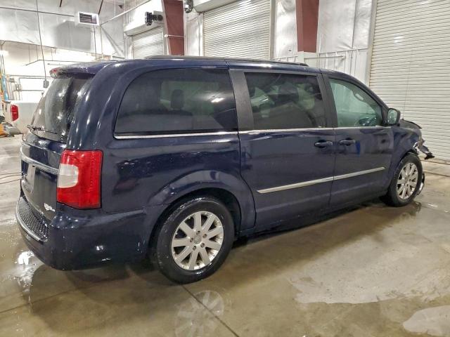 Chrysler Minivan Touring Image 13